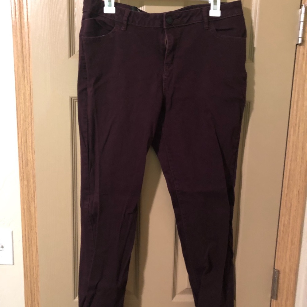 Simply Vera skinny jeans by Vera Wang